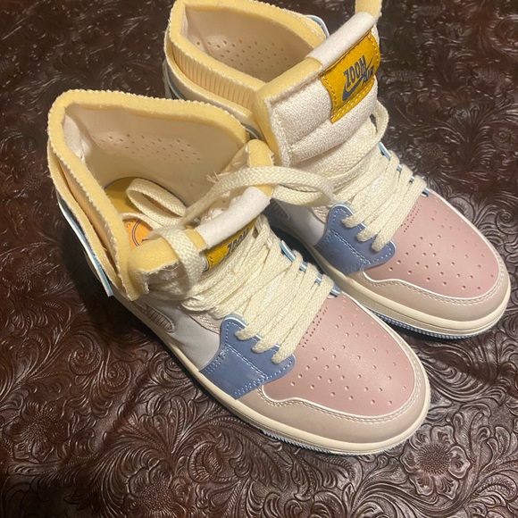 Nike zoom air Jordan 1 pastel - Picture 3 of 11